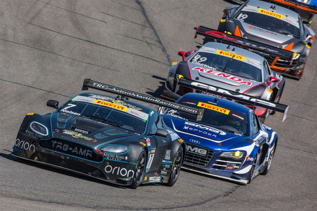 Christina Nielsen havde på Barber Motorsports Park udskiftet sin sædvanlige azurblå Aston Martin med teamets sorte
(Foto: TRG)